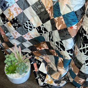 NWT Handmade linen/cotton/flannel heavy weight quilt